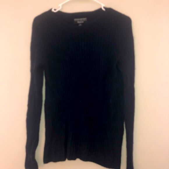 Banana Republic sweater - Picture 1 of 5